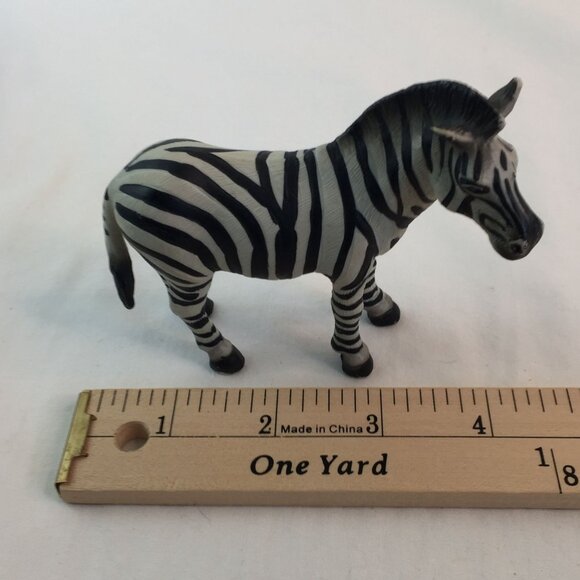 Schleich Zebra Toy Figure Lot of 3 Baby Family Zoo Safari Jungle Animals - Picture 12 of 12
